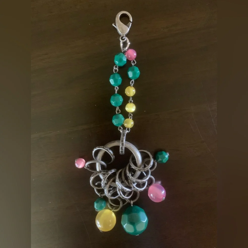 Key chain - Picture 1 of 3